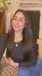ZairaRey webcam model stream image