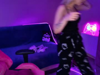 shawty_blonde webcam chaturbate model stream image