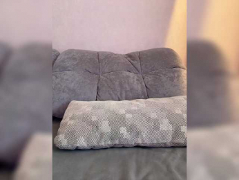 MillyMillya webcam model stream image