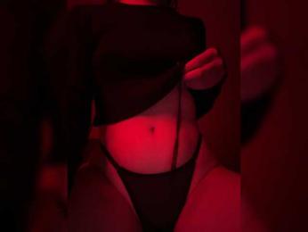 Alyamrr webcam bongacams model stream image