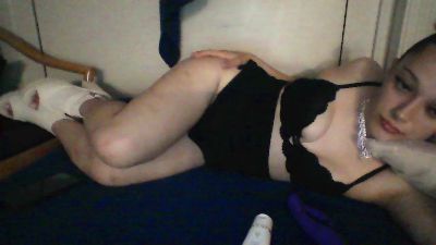 Merryna webcam model stream image