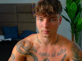 Magnus Eyevein webcam model stream image
