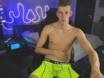 bradmaloney webcam model stream image