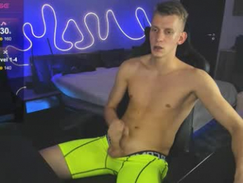 bradmaloney webcam model stream image