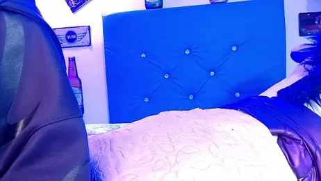 lili_roussi webcam model stream image