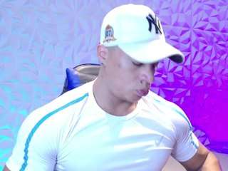 andrewblaze webcam camsoda model stream image