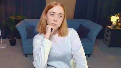 NelidaReus webcam model stream image
