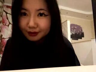 Simona Quay webcam model stream image