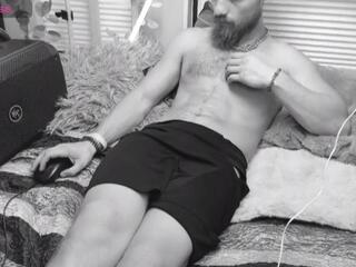 Mister Miller webcam model stream image