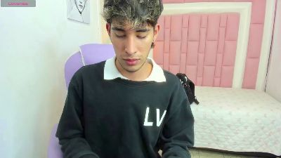 FerPhoenix_ webcam model stream image