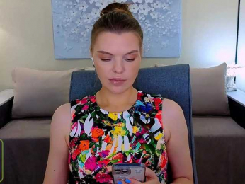 Audreyy webcam model stream image