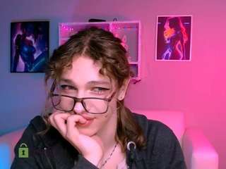 dann-foxy webcam model stream image