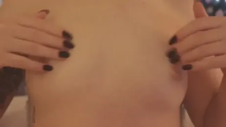 MiaThaine webcam stripchat model stream image