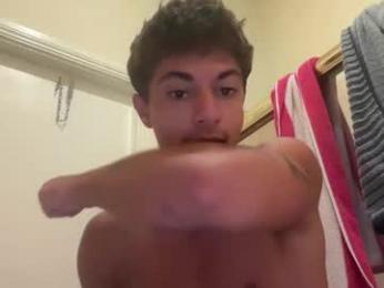 tyy0ung webcam model stream image