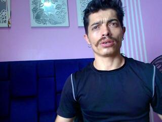 Taylor Stele webcam model stream image