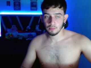 Dante Whitee webcam model stream image