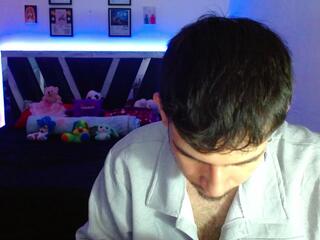 Dante Whitee webcam model stream image