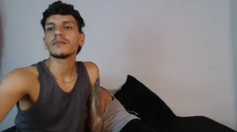 Benjamin_show webcam model stream image