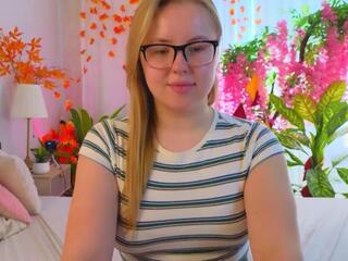 Judith Wilson webcam model stream image