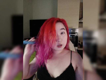 peach-girl webcam bongacams model stream image