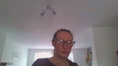 Coquinereb0402 webcam model stream image