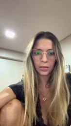 mia27nara webcam model stream image