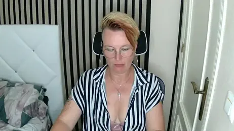 xxNoeliaxx webcam model stream image