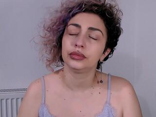 Arunny A webcam flirt4free model stream image