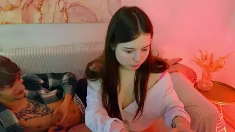 Hatee_Motions webcam model stream image