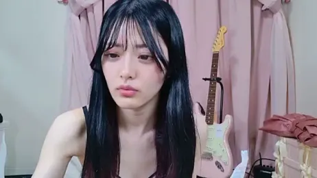 Megu-mimi webcam model stream image