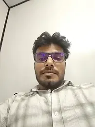 Alphabull4u webcam model stream image