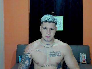 Niick Kollins webcam model stream image