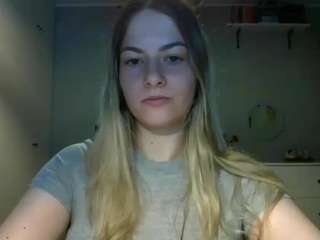 rosiejune webcam model stream image