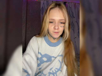 LiaaaLi webcam model stream image