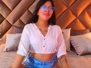 milan-sweett webcam model stream image