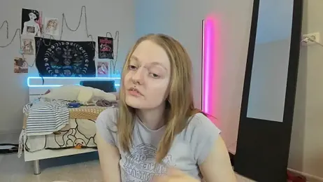 BebKonie webcam model stream image