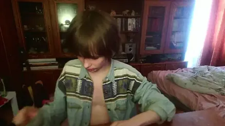 vika_stripc webcam model stream image