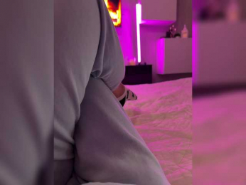 _UkRaiNo4Ka_ webcam model stream image