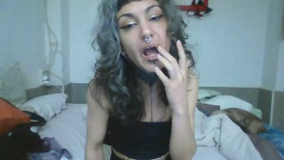 UrValkyrie webcam model stream image