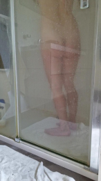 Laura4Ben webcam model stream image