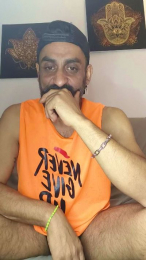 Mestizo_ webcam model stream image