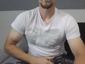 LoveEveryWet webcam model stream image