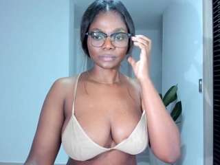 ebonydreamiin webcam model stream image