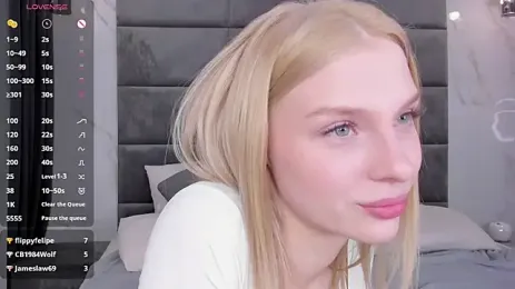 Alice_Taylori webcam stripchat model stream image