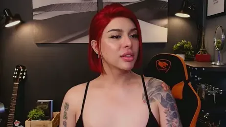 LetisiaRocks webcam model stream image