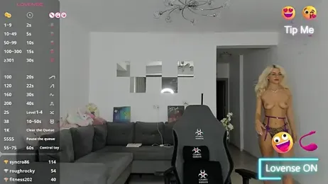 LovelyBianca webcam model stream image