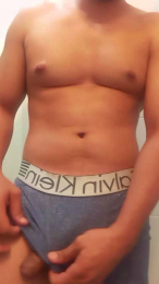Danielhot73 webcam model stream image