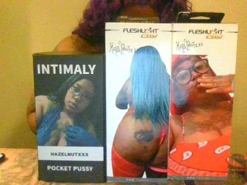 ShabrimDaModel webcam model stream image