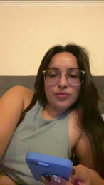 Latinaakita4 webcam model stream image