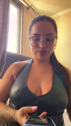 Latinaakita4 webcam model stream image